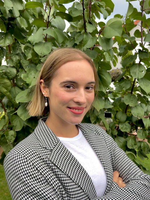 Profile Picture of Victoria Hinsche