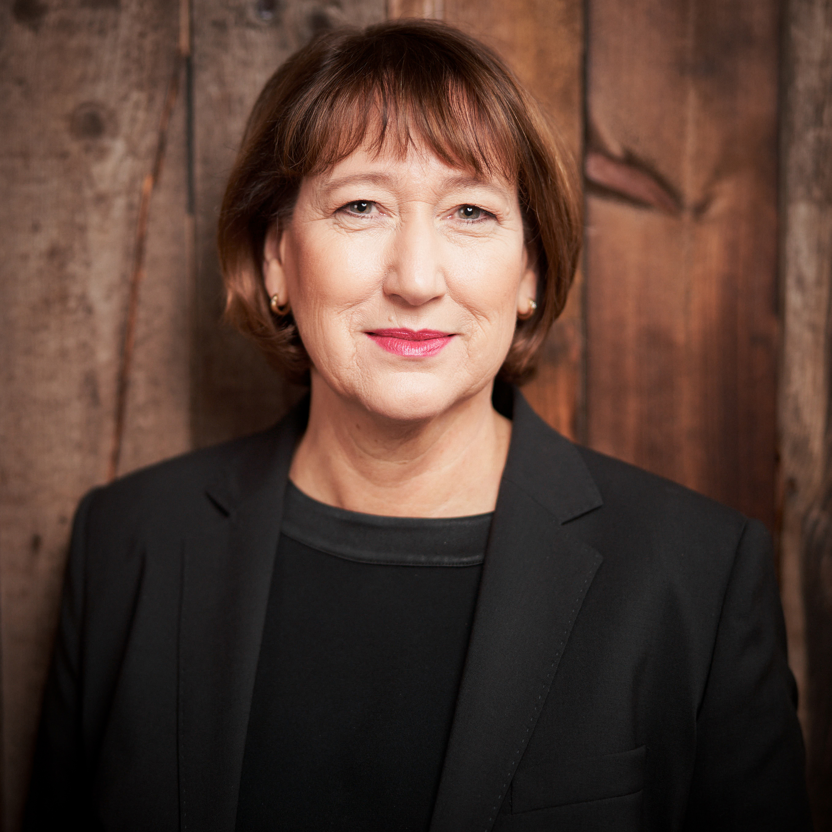 Portrait of Hildegard Müller from German Association of the Automotive Industry | VDA
